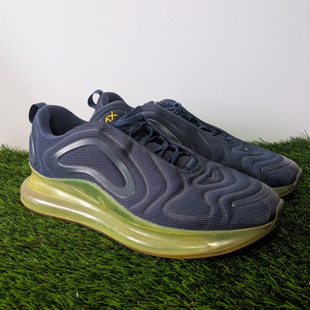 Nike Air Max 720 Men's Size 10.5 Navy Mesh Sneakers with Olive Air Cushion